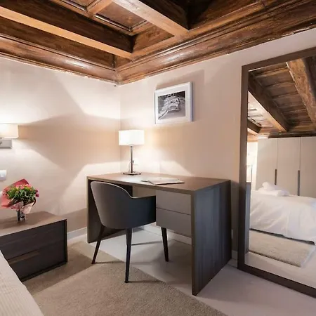 Scala Apartments Via Borgo Pinti-2